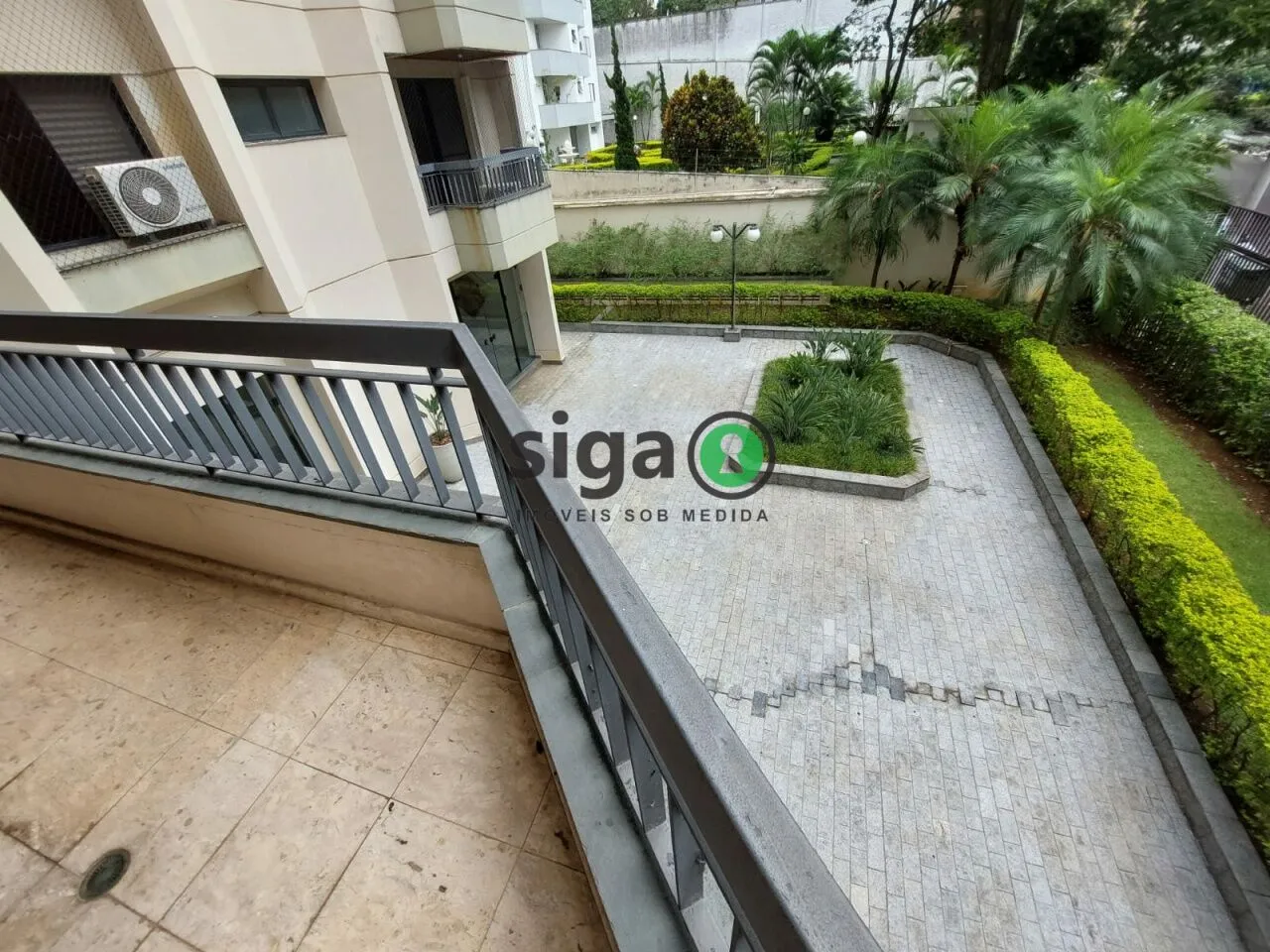 Imagem VENDE Apartamento na Vila Andrade (Região do Morumbi) com 4 Suítes, 4 Vagas + Depósito