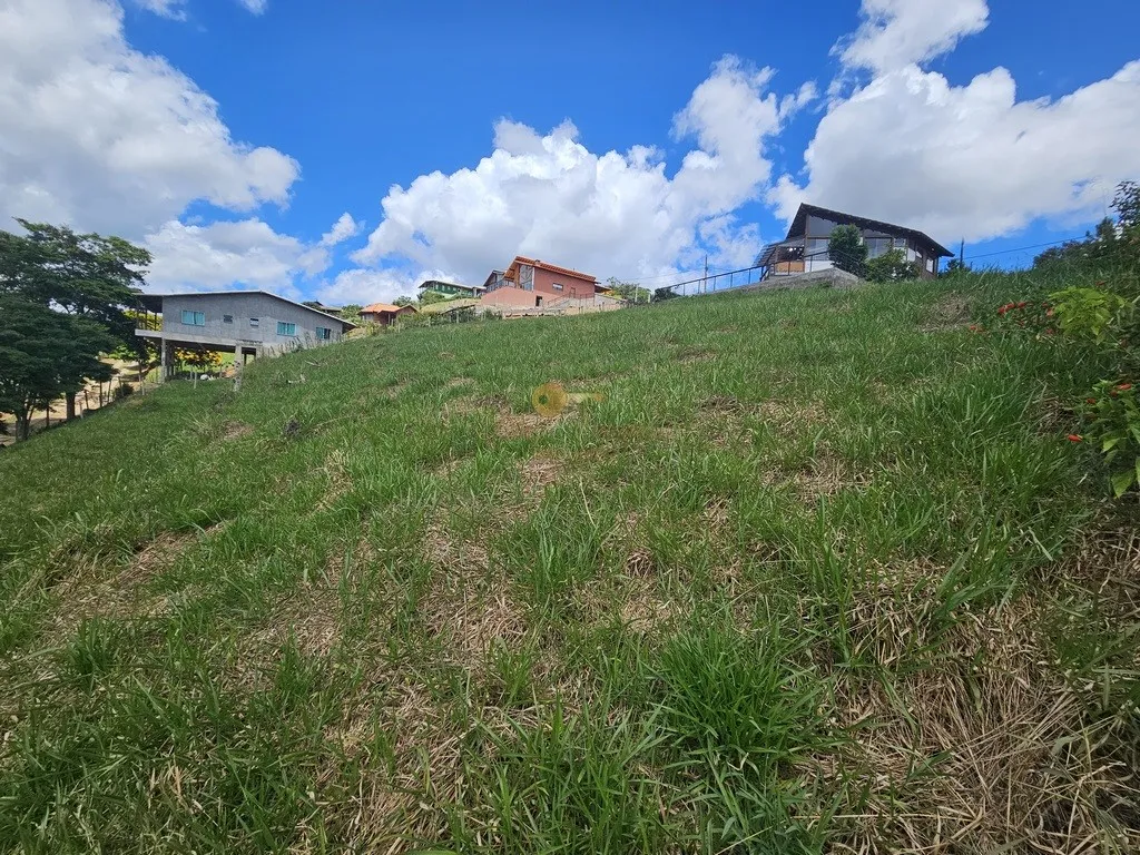 Imagem Terreno em Condomínio para Venda em Teresópolis / RJ no bairro Sebastiana