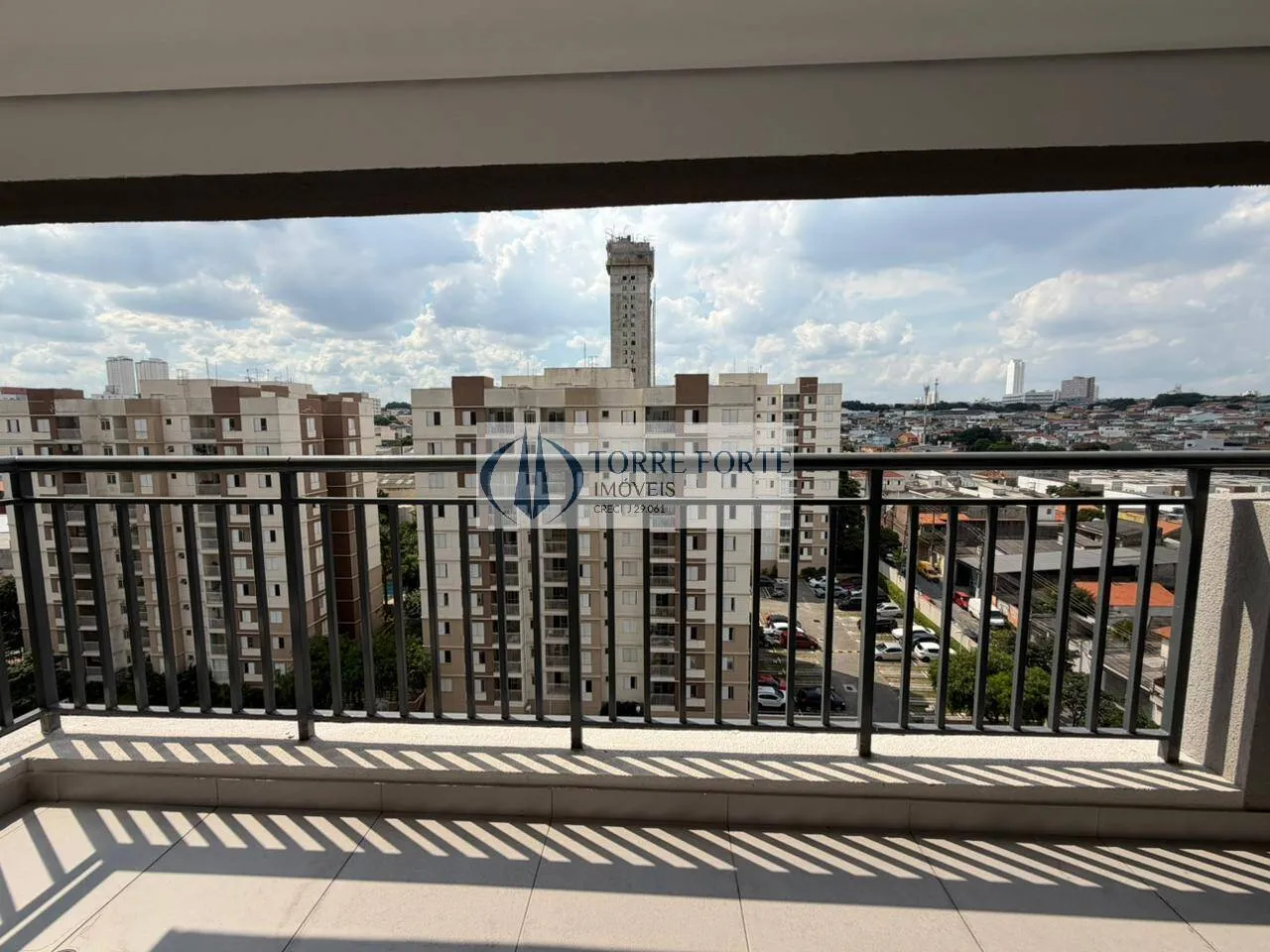 Imagem Lindo Apartamento com 2 dormitórios e Varanda Gourmet na Vila Ema 