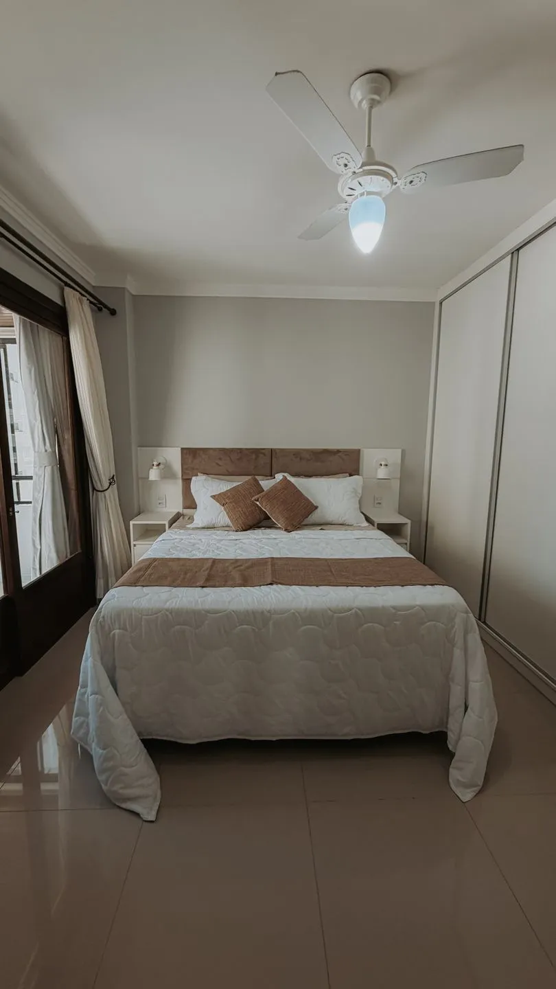 Imagem Apartamento à venda em Torres, Centro, com 2 quartos, 101,49m2