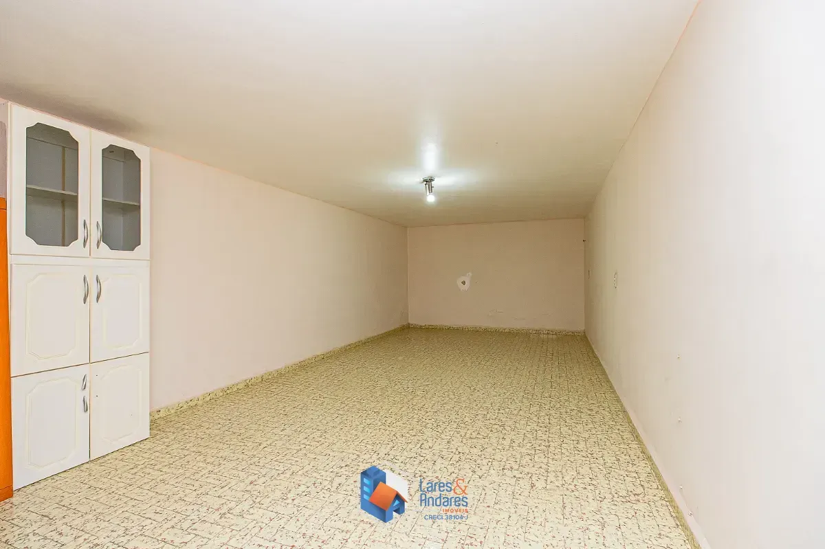 Imagem Sobrado para venda em Jardim Umuarama com 3 quartos, sendo 1 suíte, 396m²