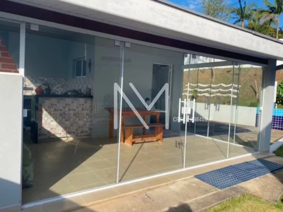 Imagem Chácara à Venda 1.493m² - Casa térrea 3 Quartos 2 Suítes - Zona Norte - SJC