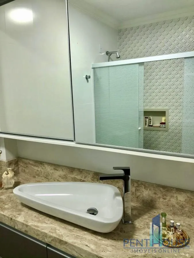 Imagem Apartamento com Terraço para Venda em Balneário Camboriú, CENTRO, 3 dormitórios, 1 suíte, 2 banheiros, 1 vaga