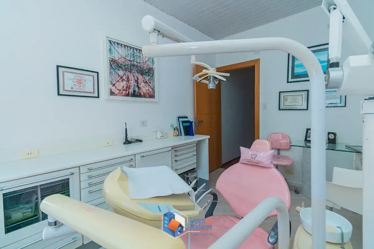 Imagem Casa comercial para venda em Jardim da Glória, 110m²