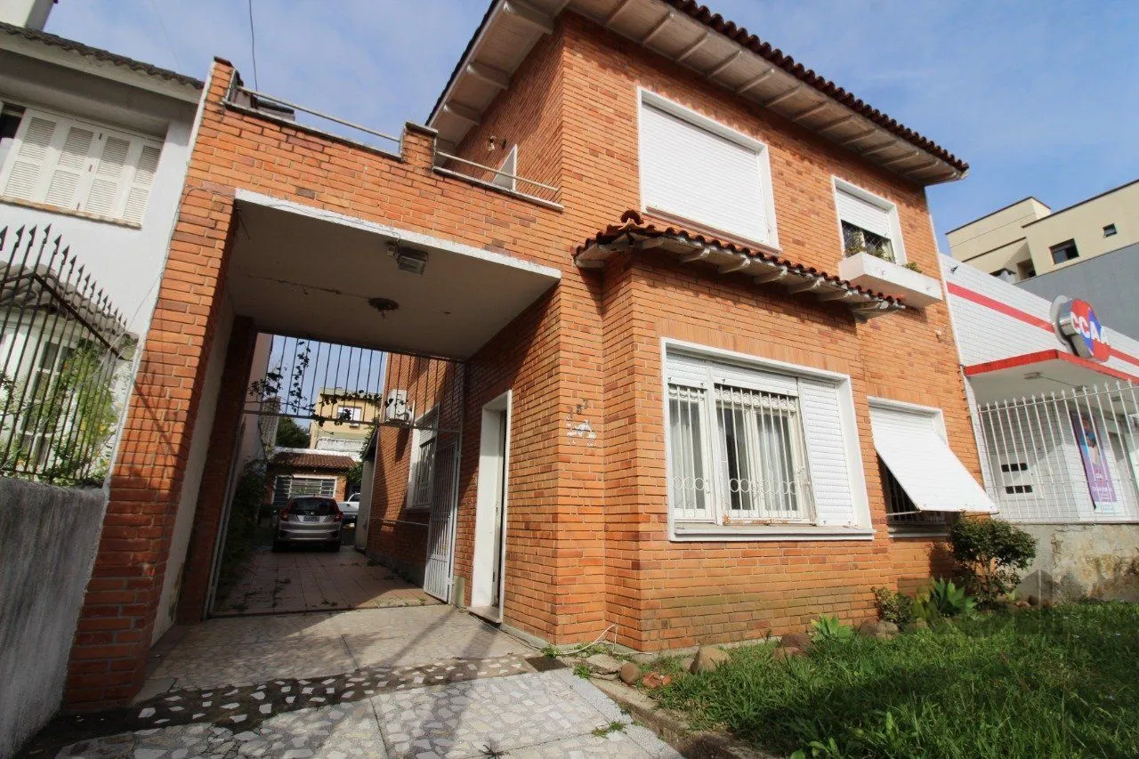 Imagem Casa à venda 4 quartos (dormitórios), suíte, 3 vagas - Partenon, Porto Alegre