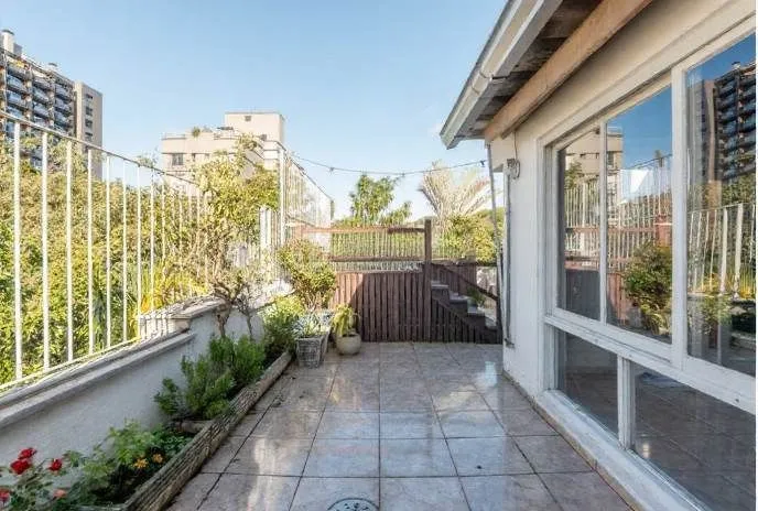 Imagem Vende-se cobertura com 4 quartos (1 suíte), 245 m² e 2 vagas - Boa Vista