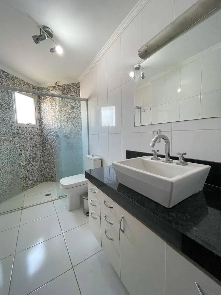 Imagem Apartamento 3 quartos 1 suite Edifício Royal Garden Bairro Bosque Da Saúde