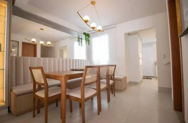 Imagem Sobrado Em Cond Fechado De 3/4 Com Suite 96 M² Com Quintal Perto Flamboyant