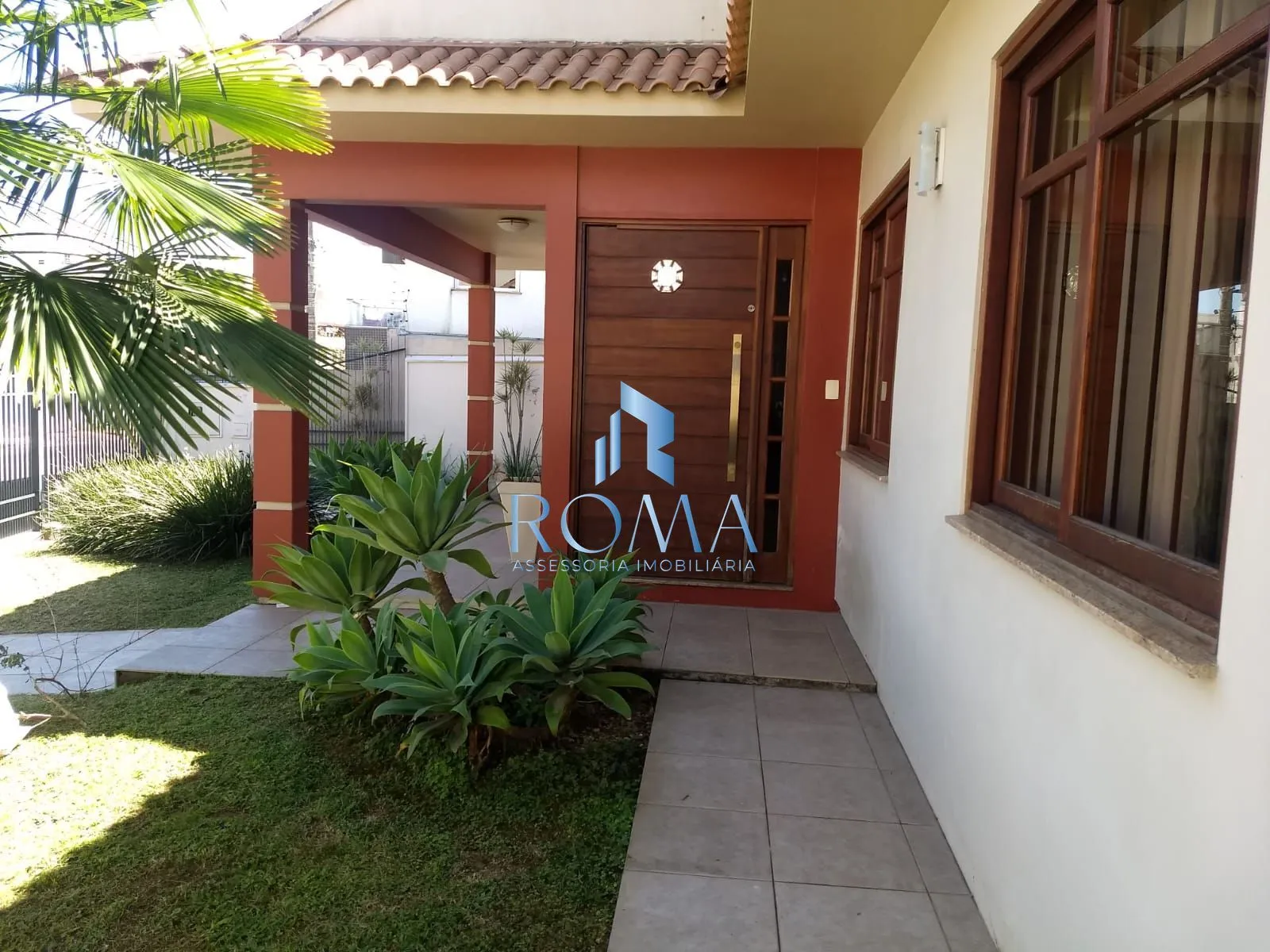 Imagem Casa 5 dormitórios à venda Nossa Senhora do Rosário Santa Maria/RS