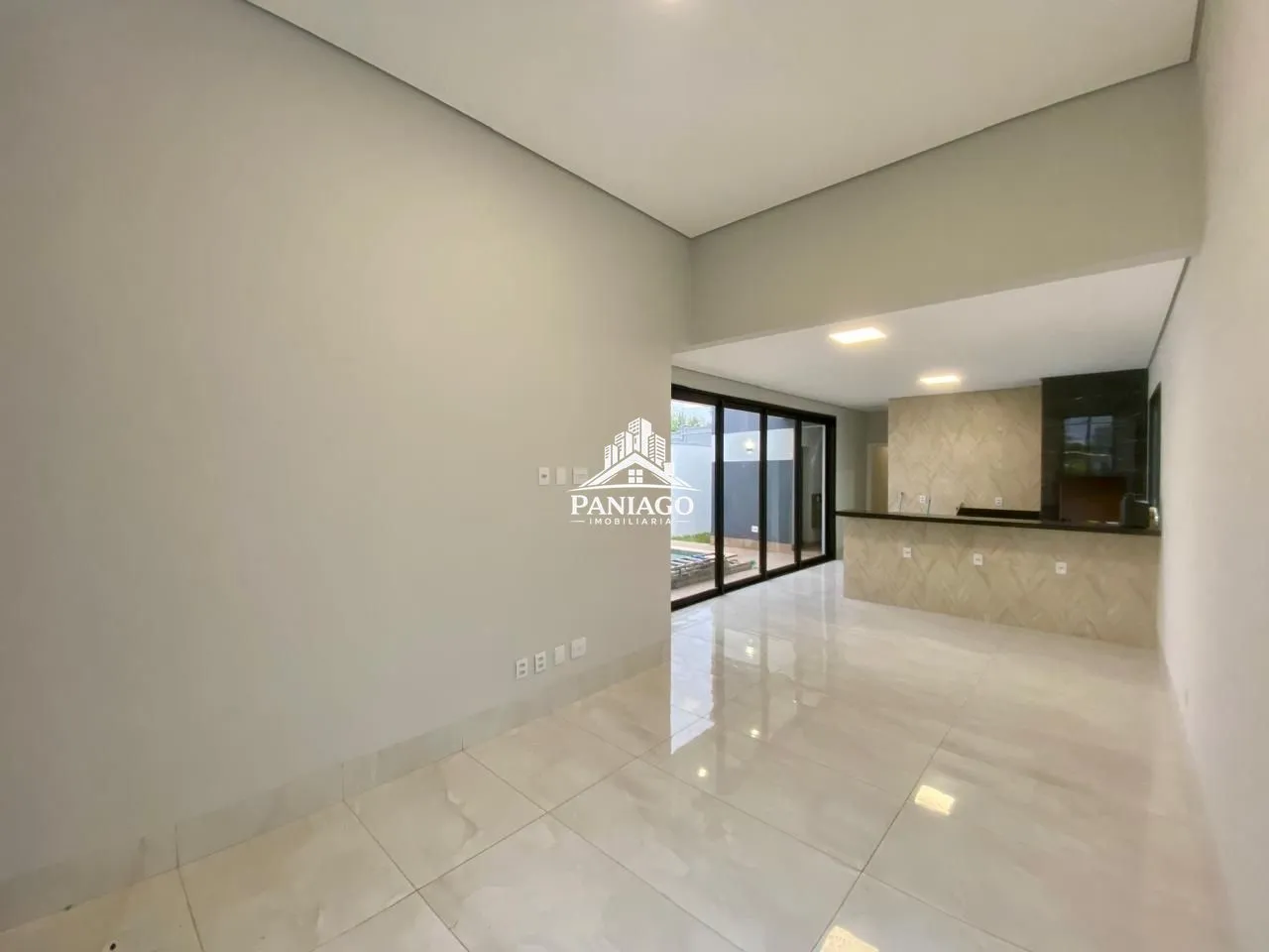 Imagem Casa 3 suítes, cozinha gourmet, piscina com cascata, Primor das Torres,Cuiabá/MT