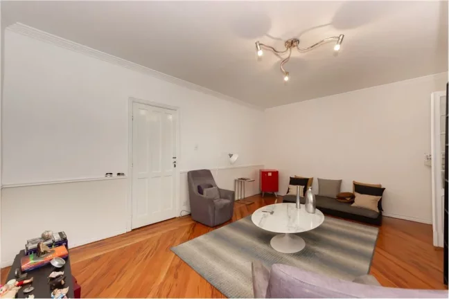 Imagem Casa com 6 dormitórios 220m² Jardim Paulista São Paulo Rua Saint Hilaire
