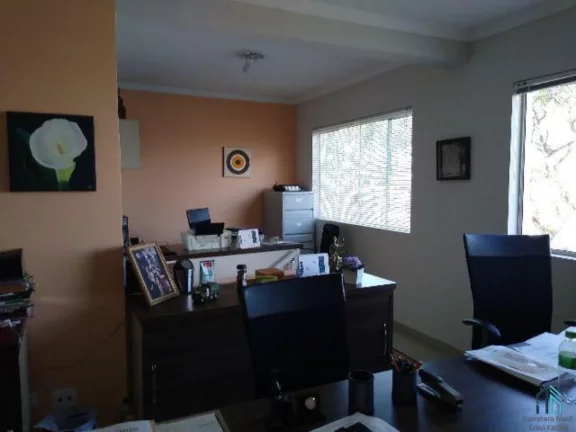 Imagem (PERMUTA) Casa a venda, 06 quartos c/suíte, 06 vagas, no Água Verde em Curitiba PR