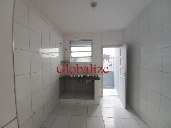 Imagem Apartamento térreo 2 dormitórios no bairro Vila Matias em Santos por R$ 300.000,00