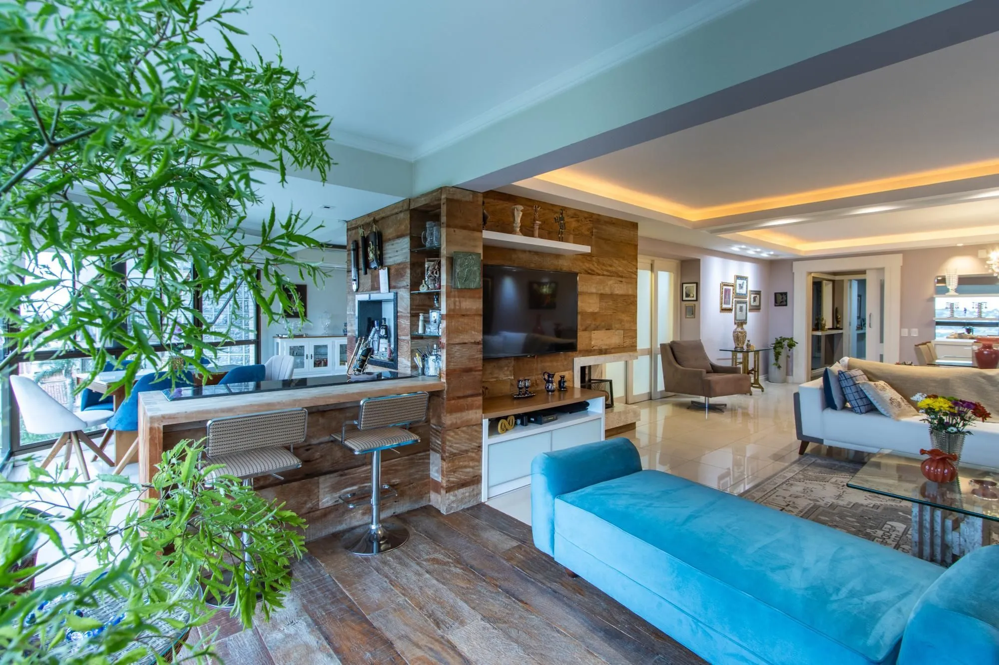 Imagem EXCELENTE APARTAMENTO COM VISTA LIVRE PARA O GUAÍBA!!