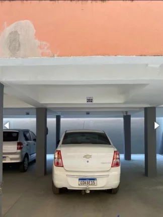 Imagem Apartamento segundo andar de escada 2 quartos sala cozinha 01 banheiro uma vaga de garagem e area gourmet