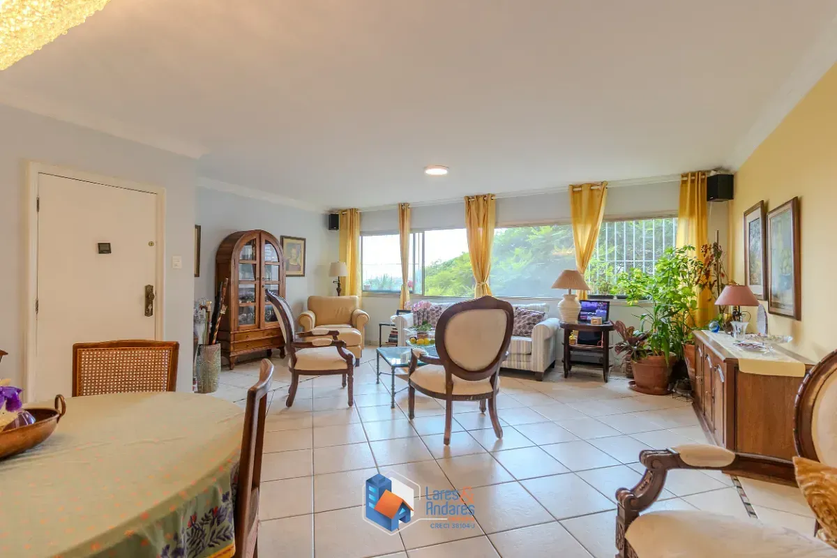 Foto do imóvel Apartamento para venda em Santo Amaro com 4 quartos, sendo 1 suíte, 155m² em Avenida Santo Amaro
