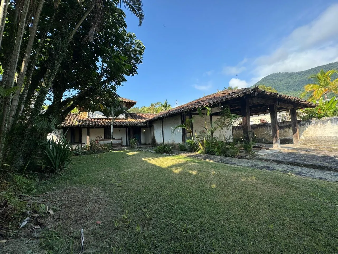 Imagem Casa na Praia para Venda em São Sebastião, Cigarras, 4 dormitórios, 1 suíte, 3 banheiros, 5 vagas