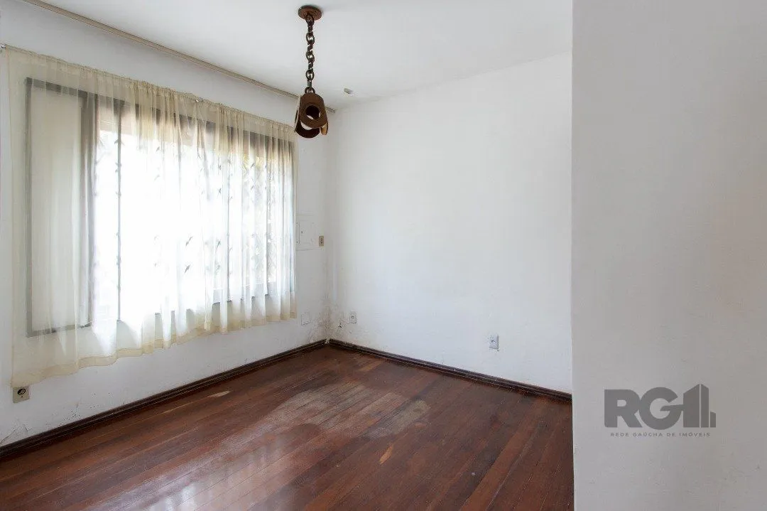 Imagem Casa para Venda - 205.5m², 3 dormitórios, sendo 2 suites, 3 vagas - Vila Nova