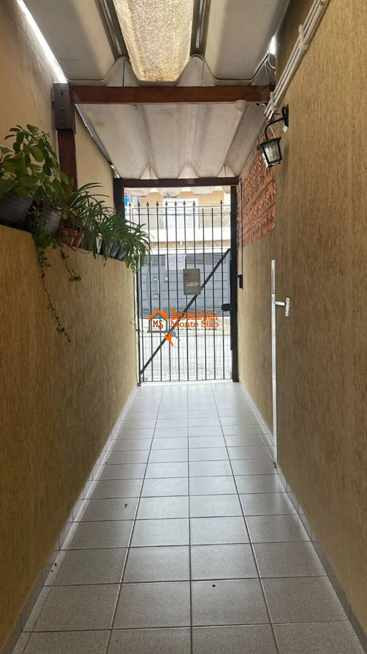 Imagem Apartamento com 2 dormitórios à venda, 60 m² por R$ 330.000,00 - Jardim Vila Galvão - Guarulhos/SP
