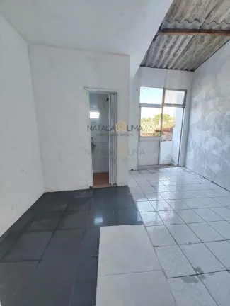 Imagem CASA TERREA COM EDÍCULA EM TABOÃO DA SERRA* POR $ 420.000
