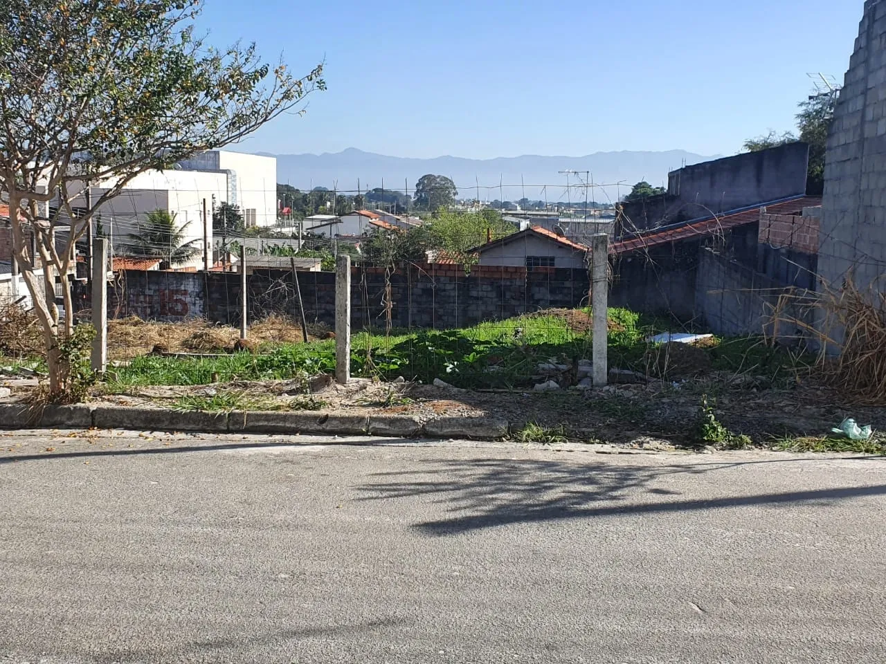 Imagem Terreno à venda 250M², Residencial Estoril, Taubaté - SP