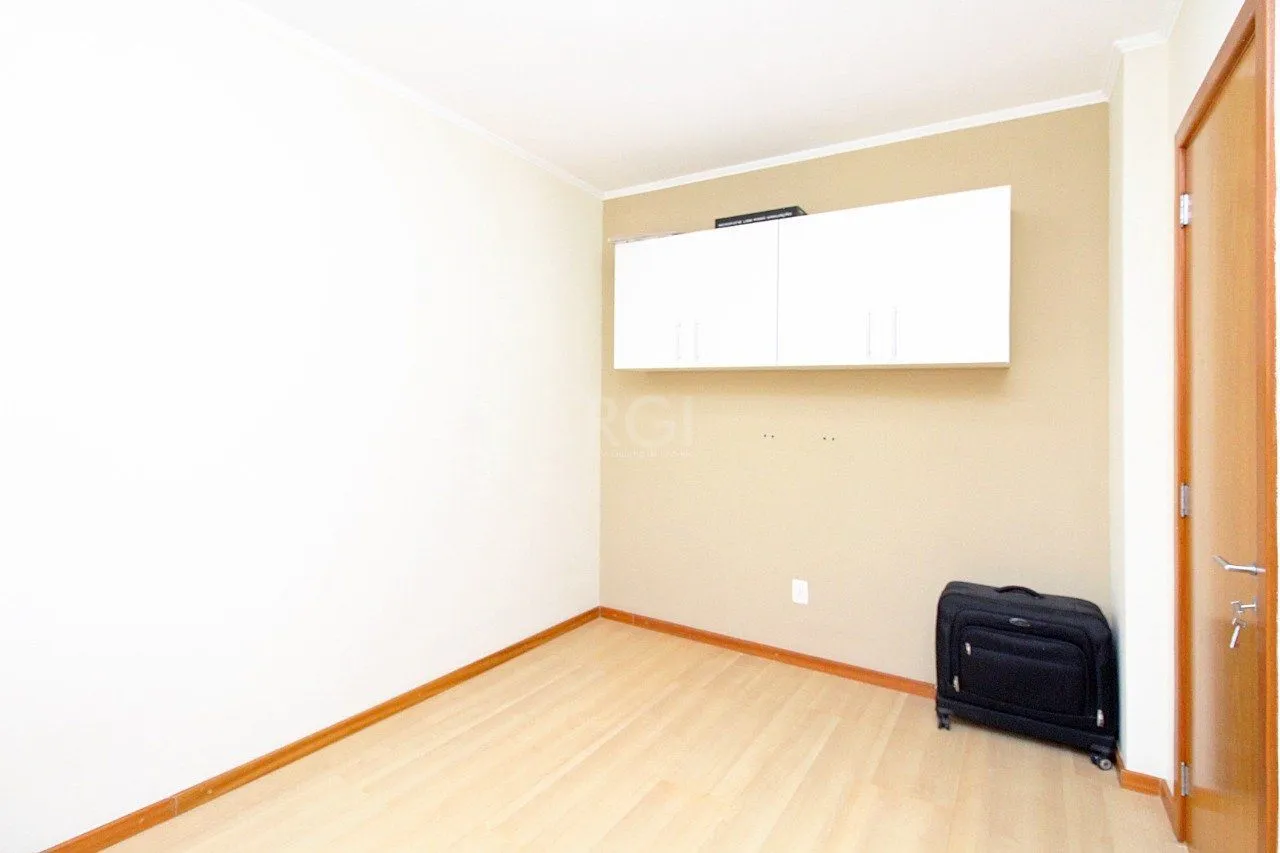 Imagem Apartamento de três dormitórios, suíte e uma vaga de garagem no bairro Santana
