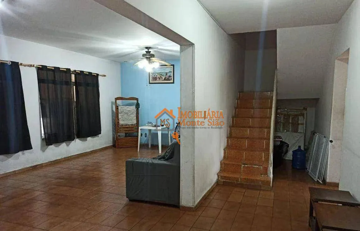 Imagem Casa com 3 dormitórios à venda, 212 m² por R$ 850.000,00 - Cidade Serodio - Guarulhos/SP