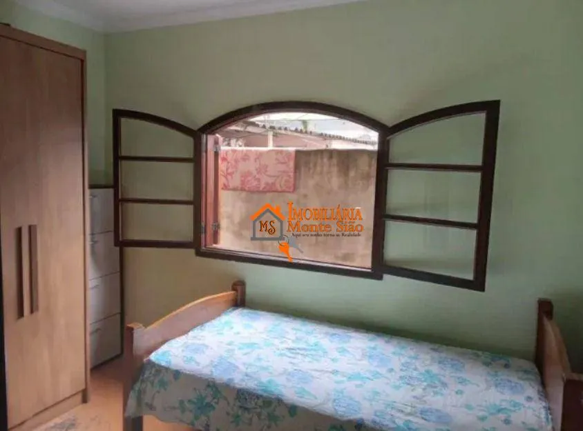 Imagem Sobrado com 2 dormitórios à venda, 217 m² por R$ 530.000,00 - Pimentas - Guarulhos/SP