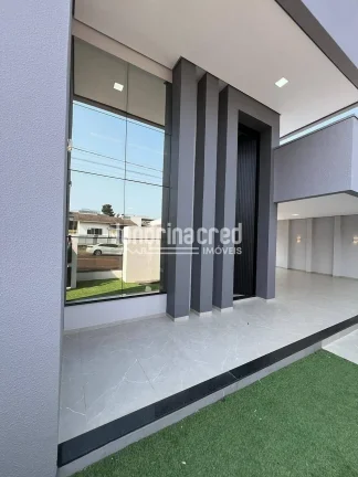 Imagem Casa à Venda em Renascença com 3 Dormitórios (1 Suíte), 210m² Construídos, Área Gourmet, Móveis Planejados e Acabamento em Porcelanato!