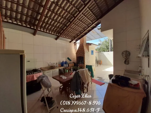 Imagem Antena/Vende-se casa com quatro quartos sendo duas suítes Andradina - SP