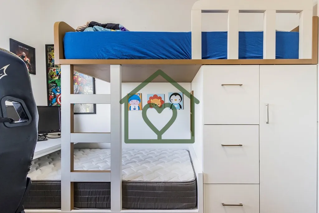 Imagem Descubra o apartamento em Porto Alegre, RS. Localizado no Bairro Vila Ipiranga, este imóvel de 69 m...
