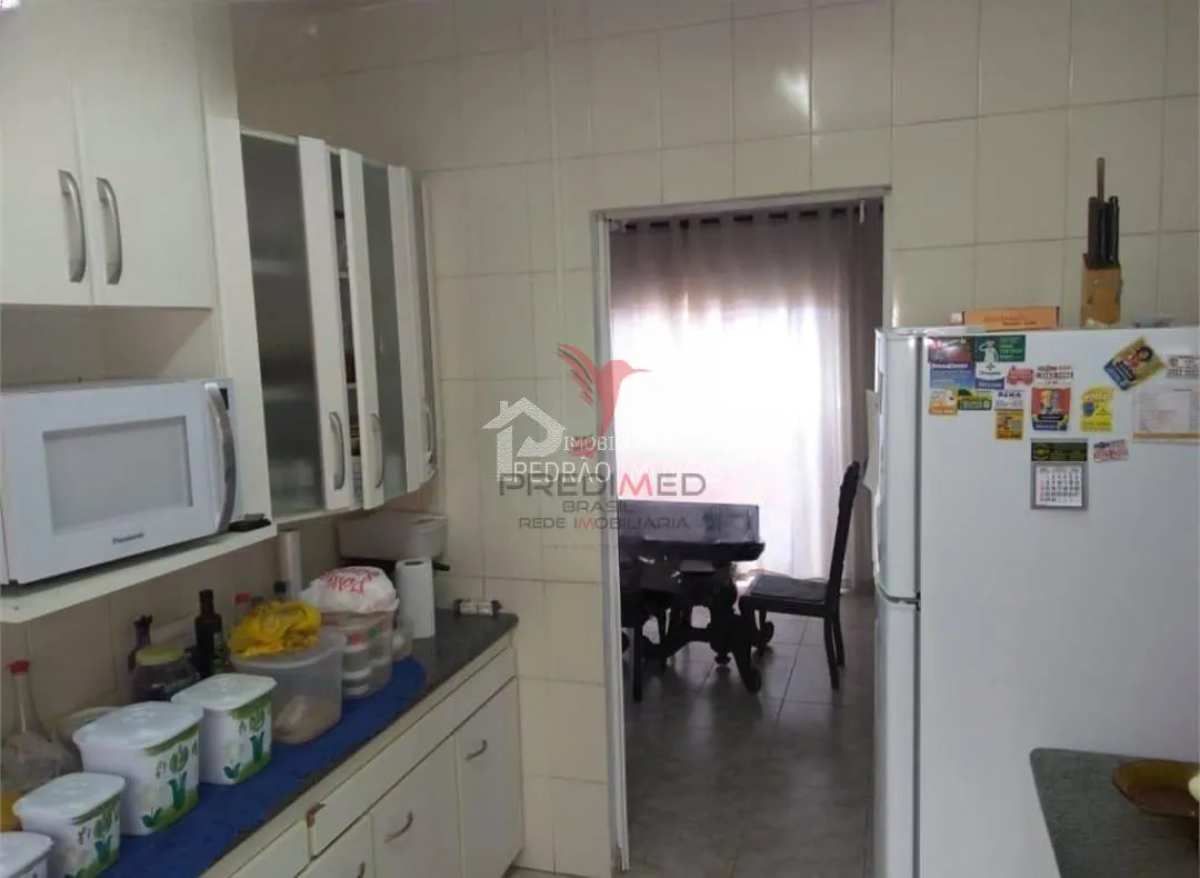 Imagem Casa de 2 quartos, 259m² no bairro Centro, em Lençóis Paulista
