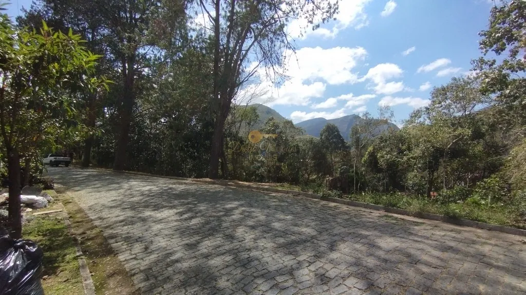 Imagem Terreno em Condomínio para Venda em Teresópolis / RJ no bairro Green Valley