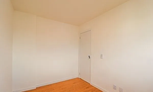 Imagem Apartamento no Jardim Itú Sabara de 2 dormitórios vaga e infra