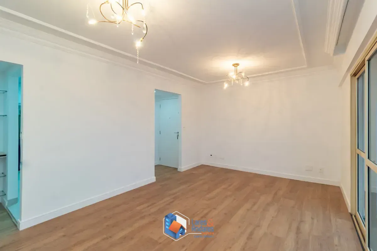Imagem Apartamento para venda em Moema com 3 quartos, sendo 1 suíte, 112m²