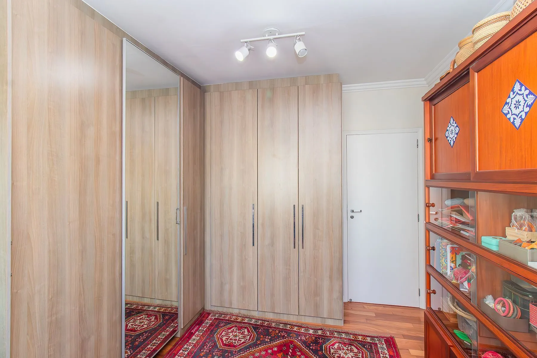 Imagem Cobertura Duplex, 4 D - 1 suíte - 1 vaga - 247,31 m² - Moinhos de Vento