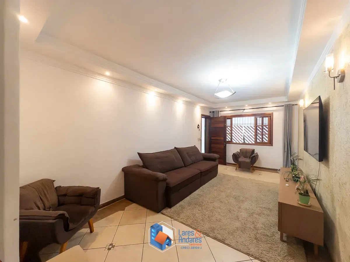 Imagem Casa para venda em Vila Marari com 3 quartos, sendo 1 suíte, 168m²