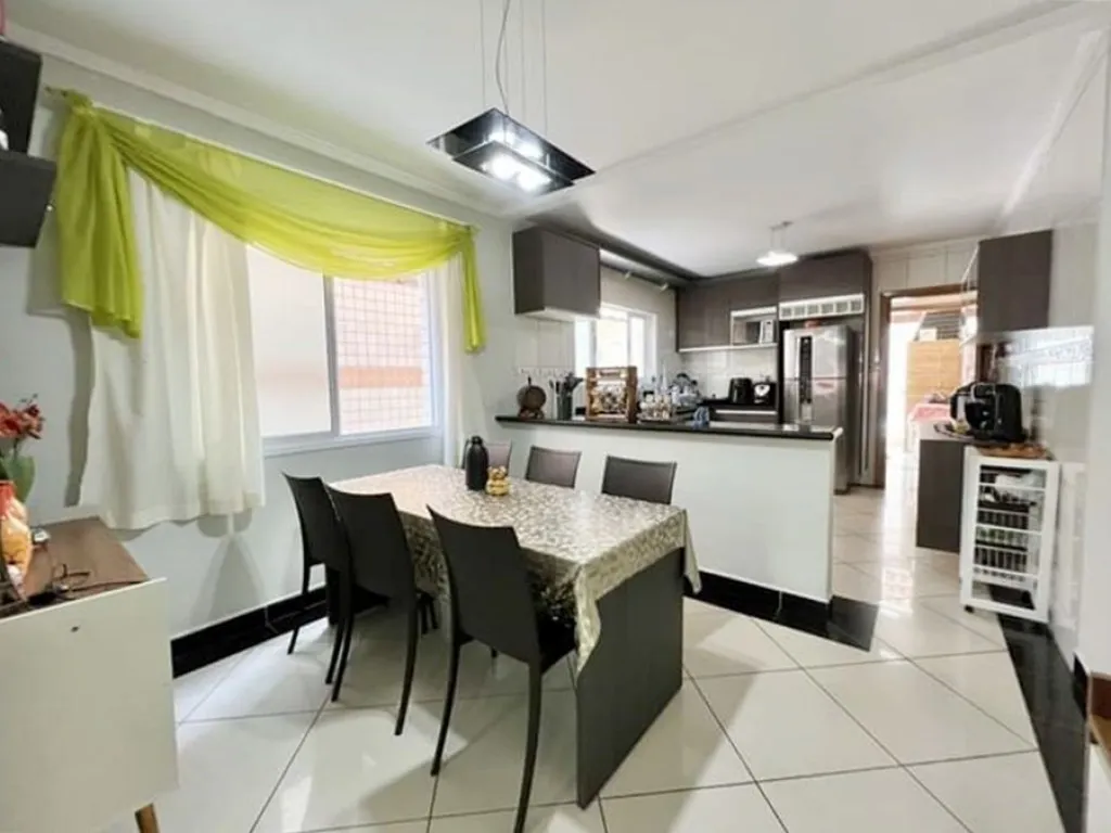 Imagem CASA COM 160,00 m² - AVIAÇÃO - PRAIA GRANDE SP