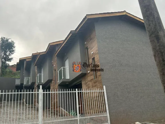 Foto do imóvel Sobrado com 2 dormitórios à venda, 67 m² por R$ 320.000,00 - Parque Hortensia - Bom Jesus dos Perdões/SP