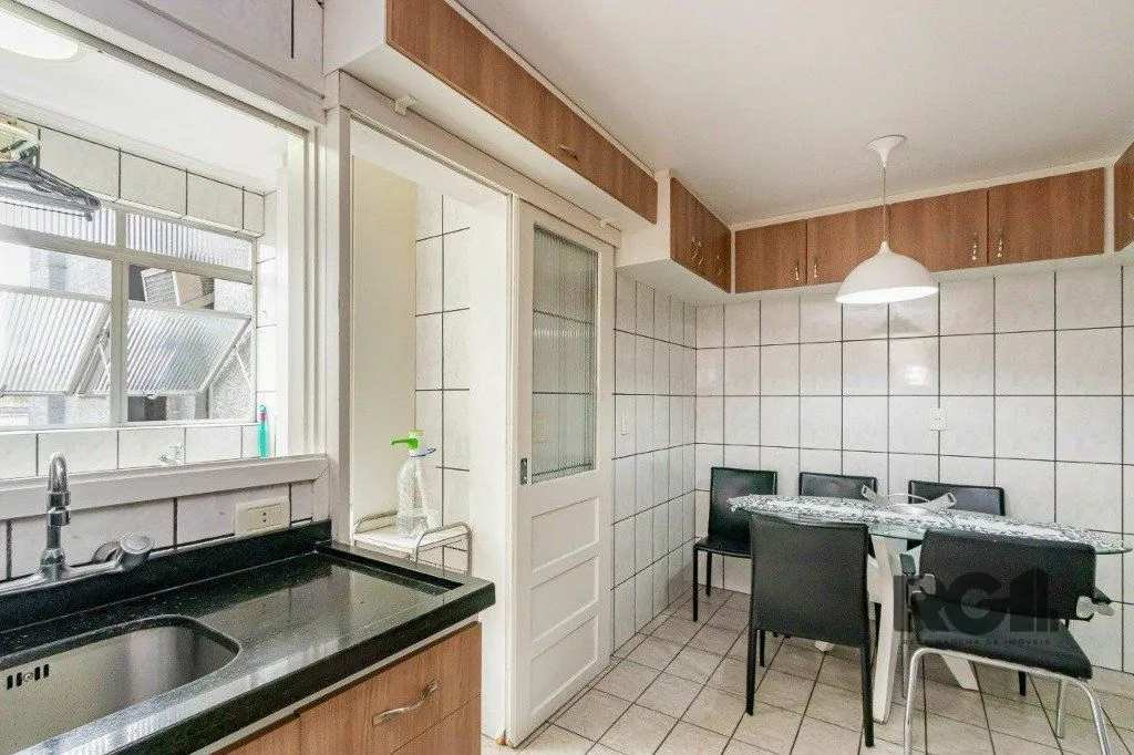 Imagem Cobertura para Venda - 191.89m², 3 dormitórios, sendo 1 suites, 1 vaga - Centro Histórico