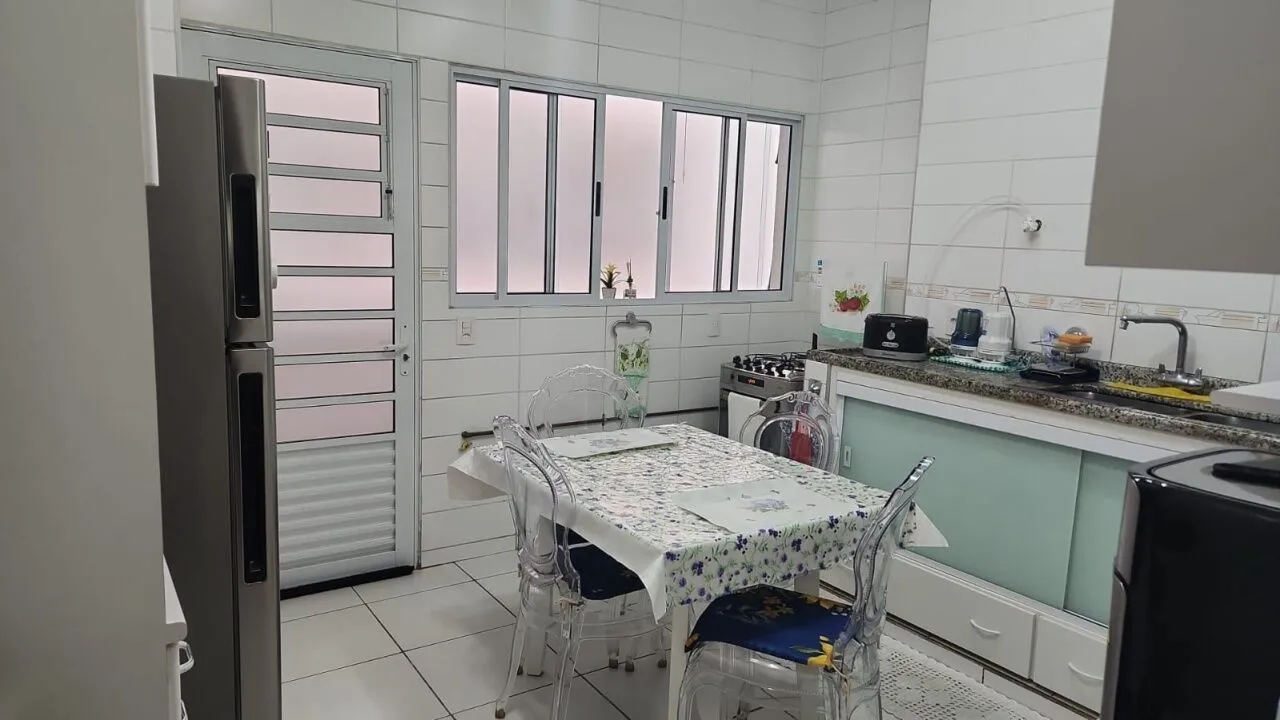 Imagem VENDE Apartamento de 120m2 em Campos Eliseos (Região de Santa Cecília) com 3 quartos