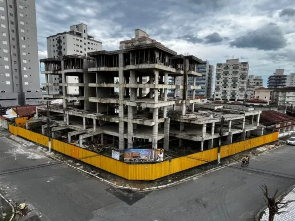 Imagem APARTAMENTO DE 1 DORMITÓRIO COM 1 VAGA DE GARAGEM NO CAIÇARA!!!