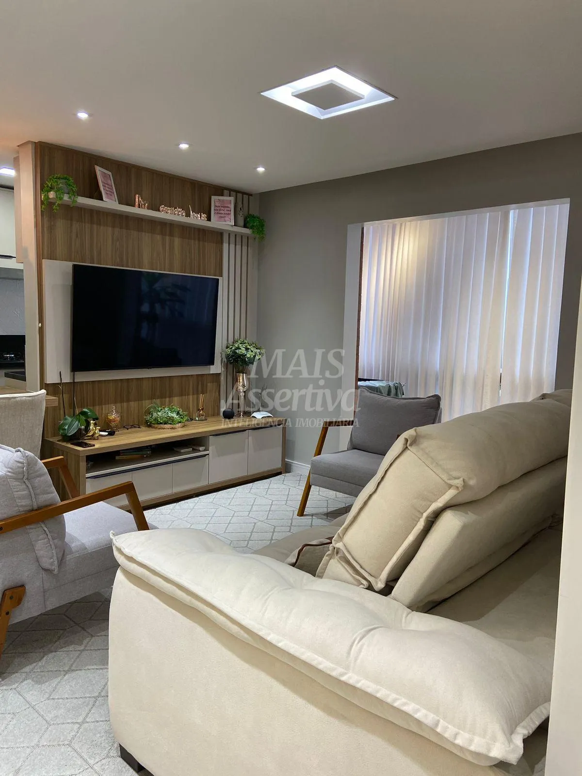 Imagem Excelente Apartamento semimobiliado em bairro nobre na Cidade de Novo Hamburgo