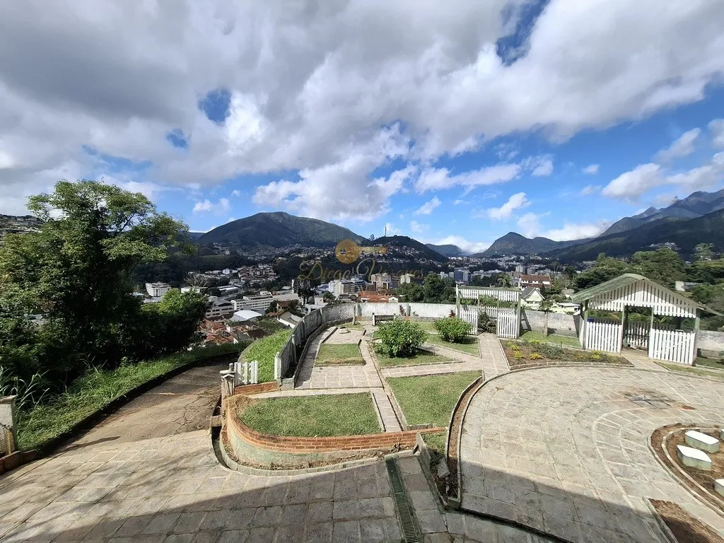 Imagem Casa para Venda em Teresópolis / RJ no bairro Jardim Europa