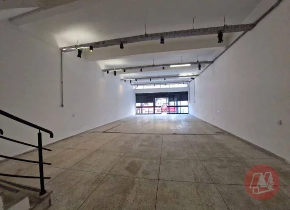 Imagem Loja para alugar, 380 m² por R$ 12.188,32/mês - Rio Branco - Porto Alegre/RS