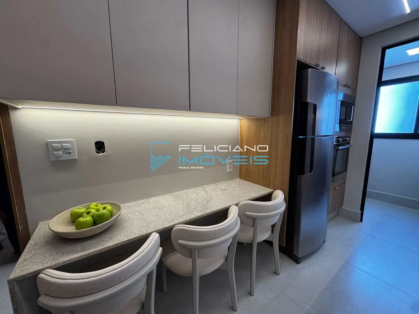 Imagem Apartamento com 3 quartos, Guilhermina, Praia Grande - R$ 1.2 mi, Cod: 7526