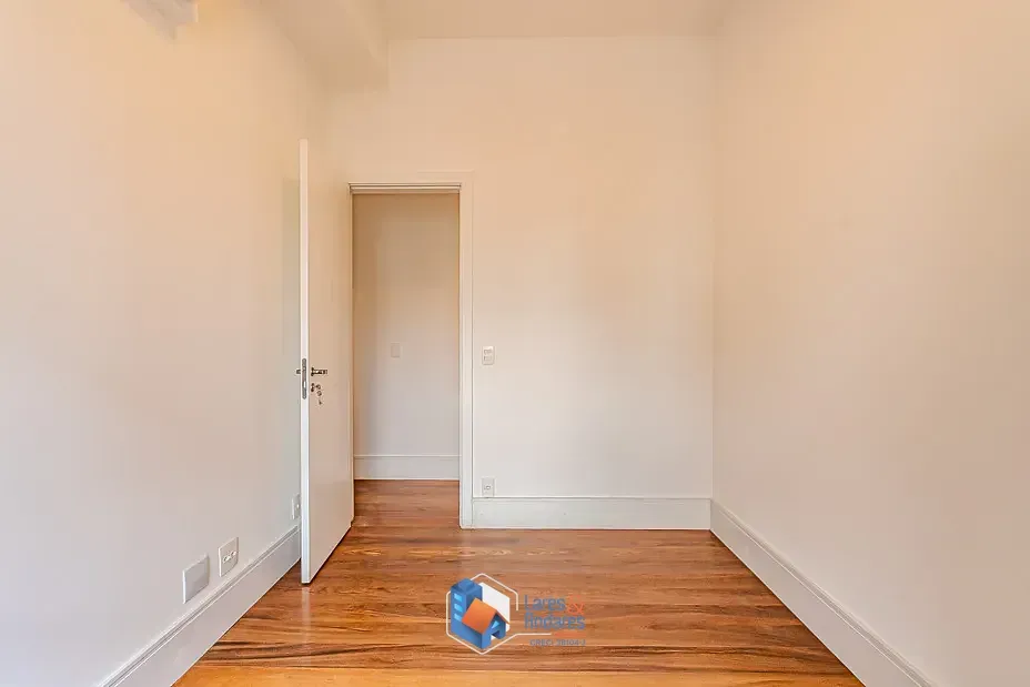 Imagem Cobertura para venda em Sumaré com 4 quartos, sendo 4 suítes, 283m²