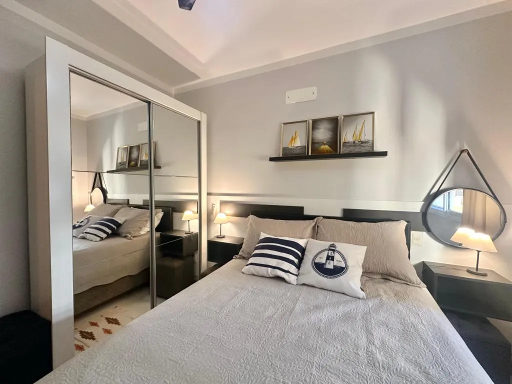 Imagem Apartamento 1 Dormitório - Bairro Zona Nova