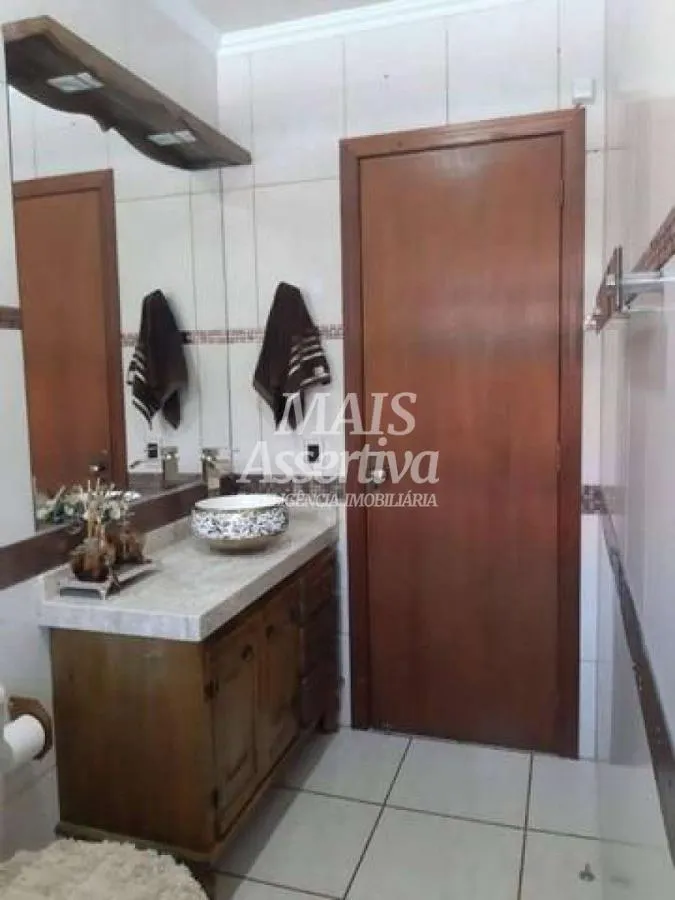 Imagem Casa para Venda em São Sebastião Do Caí / RS no bairro Laux