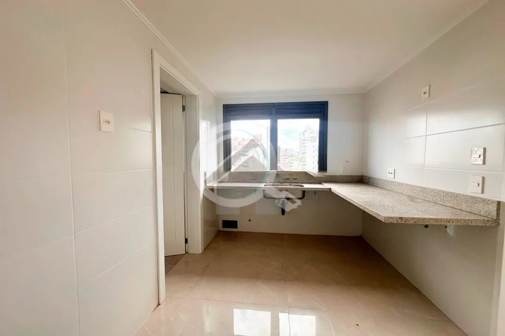 Imagem Belo apartamento, vista panorâmica, próximo a Praça da Encol. Apartamento com 3 suítes, sendo 2 ...